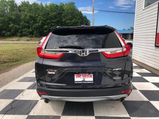 2017 Honda CR-V Touring - Sunroof, Reverse Camera, Leather Seats in COLDBROOK, Nova Scotia - 5 - w320h240px