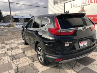 CR-V LX, FWD, Hands Free calling, Heated windshield, 2018 à COLDBROOK, Nouvelle-Écosse - 6 - w320h240px