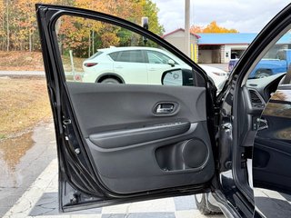 2019 Honda HR-V LX | Lane Assist, Traction Control, Heated Seats in COLDBROOK, Nova Scotia - 6 - w320h240px