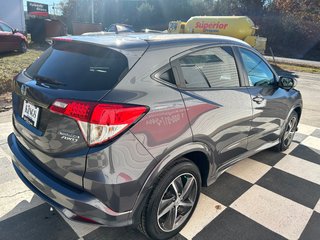 2020  HR-V Touring - AWD, Leather, Heated seats, Sunroof, A.C in Kentville, Nova Scotia - 4 - w320h240px
