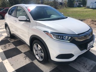 2020 Honda HR-V LX - heated seats, reverse camera, hands free in COLDBROOK, Nova Scotia - 3 - w320h240px