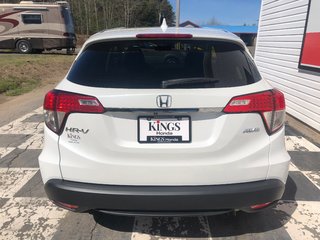 2020 Honda HR-V LX - heated seats, reverse camera, hands free in COLDBROOK, Nova Scotia - 5 - w320h240px
