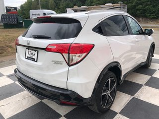 2022 Honda HR-V Sport - Sunroof, Reverse Camera, Lane Assist, AC in COLDBROOK, Nova Scotia - 4 - w320h240px