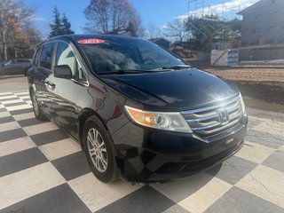 2013 Honda ODYSSEY EX, Keyless entry, Storable rear seats, backup cam in COLDBROOK, Nova Scotia - 3 - w320h240px