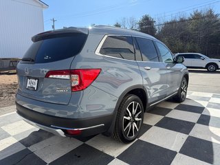 2022 Honda PILOT Touring, keyless entry, backup camera, Bluetooth in Kentville, Nova Scotia - 4 - w320h240px