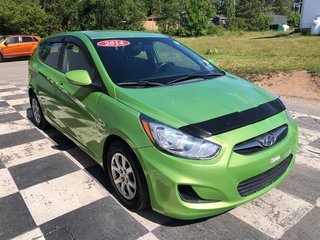 2014 Hyundai Accent GL - a/c heated seats, hands free, XM radio in COLDBROOK, Nova Scotia - 3 - w320h240px