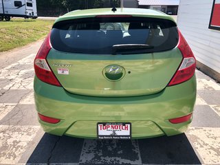 2014 Hyundai Accent GL - a/c heated seats, hands free, XM radio in COLDBROOK, Nova Scotia - 5 - w320h240px