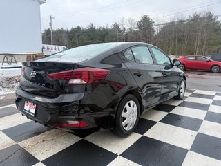 Hyundai ELANTRA SE Essential, keyless entry, 6 SPEED, Bluetooth 2020 à Kentville, Nouvelle-Écosse - 4 - w320h240px