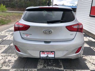 2014 Hyundai Elantra SE w/Tech Pkg - sunroof, power and heated seats in Kentville, Nova Scotia - 5 - w320h240px