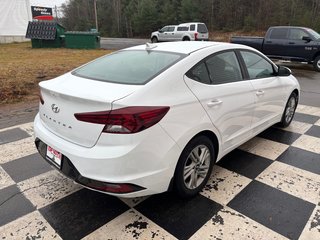 2020 Hyundai Elantra Preferred in COLDBROOK, Nova Scotia - 4 - w320h240px