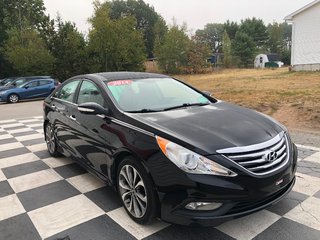 2014 Hyundai SONATA SE/LIMITED Limited - Reverse Camera, Push Start, Sunroof in COLDBROOK, Nova Scotia - 3 - w320h240px