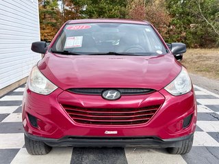 2011 Hyundai TUCSON L | CD/MP3 Player, Rear Defrost, Traction Control in COLDBROOK, Nova Scotia - 2 - w320h240px