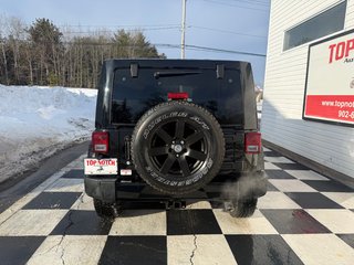 Jeep WRANGLER UNLIMITED SAHARA Sahara, keyless entry, Remote Start, Bluetooth 2017 à COLDBROOK, Nouvelle-Écosse - 5 - w320h240px