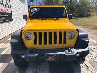 2019 Jeep Wrangler Unlimited Sport - 4WD, reverse camera, hands free, cruise in Kentville, Nova Scotia - 2 - w320h240px
