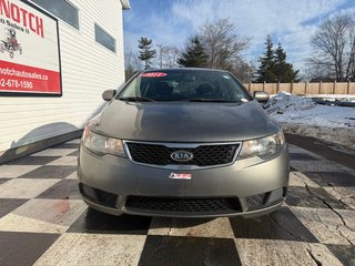 2011 Kia FORTE EX, Keyless entry, MP3, Cruise control in Kentville, Nova Scotia - 2 - w320h240px