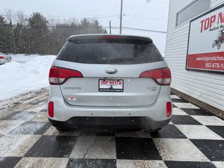 2014 Kia SORENTO GDI, Keyless entry, leather seats, backup cam in Kentville, Nova Scotia - 5 - w320h240px