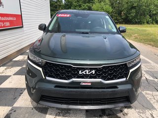 Kia Sorento LX - Heated seats, hands free, reverse camera, a/c 2022 à COLDBROOK, Nouvelle-Écosse - 2 - w320h240px