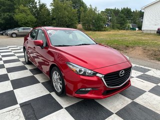2018 Mazda 3 GS, Power Mirrors, Touchscreen, Sunroof in COLDBROOK, Nova Scotia - 3 - w320h240px