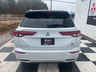 2024  OUTLANDER PHEV GT S-AWC TWO TONE ROOF in Kentville, Nova Scotia - 5 - w320h240px