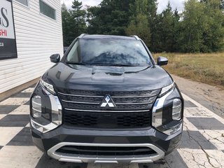 2025  OUTLANDER PHEV LE S-AWC in Kentville, Nova Scotia - 2 - w320h240px