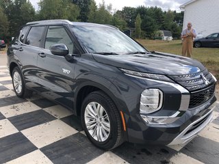 2025  OUTLANDER PHEV LE S-AWC in Kentville, Nova Scotia - 3 - w320h240px