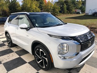 2025  OUTLANDER PHEV GT S-AWC in Kentville, Nova Scotia - 3 - w320h240px