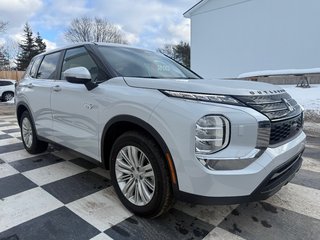 Mitsubishi Outlander Plug-In Hybrid ES 2025 à Kentville, Nouvelle-Écosse - 3 - w320h240px