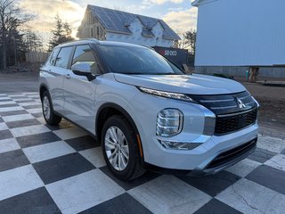 Mitsubishi Outlander Plug-in Hybrid SE S-AWC 2026 à Kentville, Nouvelle-Écosse - 3 - w320h240px