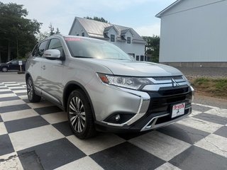 2020 Mitsubishi OUTLANDER ES, keyless entry, backup camera, Bluetooth in COLDBROOK, Nova Scotia - 3 - w320h240px