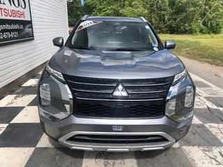 2022 Mitsubishi Outlander LE - sunroof, power & heated seats, reverse camera in Kentville, Nova Scotia - 2 - w320h240px