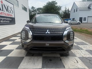 2024 Mitsubishi Outlander ES, keyless entry, backup camera, Bluetooth in COLDBROOK, Nova Scotia - 2 - w320h240px