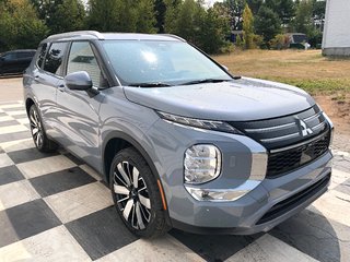 2025 Mitsubishi Outlander SEL S-AWC in Kentville, Nova Scotia - 3 - w320h240px