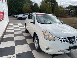 Nissan ROGUE S/SV 4 door, FWD, sunroof 2013 à COLDBROOK, Nouvelle-Écosse - 3 - w320h240px