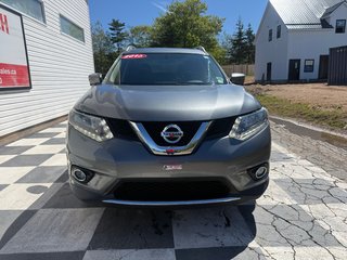 Nissan ROGUE SV, Keyless entry, BLUETOOTH, Cruise control 2016 à Kentville, Nouvelle-Écosse - 2 - w320h240px