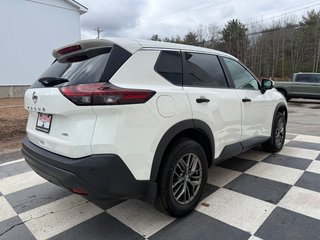 2021 Nissan ROGUE Sport, keyless entry, Cruise control, Bluetooth in COLDBROOK, Nova Scotia - 4 - w320h240px