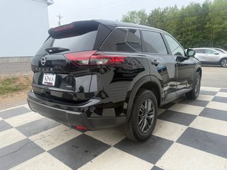 2024 Nissan Rogue Sport, keyless entry, Cruise control, Bluetooth in COLDBROOK, Nova Scotia - 4 - w320h240px