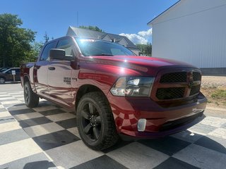 2019 Ram 1500 CLASSIC Express, keyless entry, Remote Start, Bluetooth in COLDBROOK, Nova Scotia - 3 - w320h240px