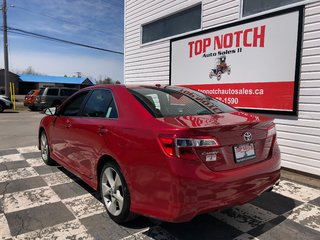 2013 Toyota Camry SE - power seats. reverse camera, bluetooth, a/c in Kentville, Nova Scotia - 6 - w320h240px
