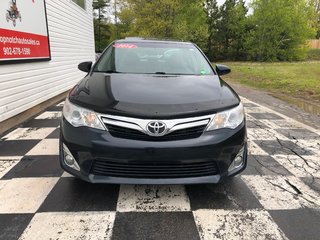 2014 Toyota Camry XLE- Full leather, Heated seats, Sunroof in Kentville, Nova Scotia - 2 - w320h240px