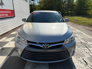 2016 Toyota Camry LE - hands free, cruise control, reverse camera in Kentville, Nova Scotia - 2 - w320h240px