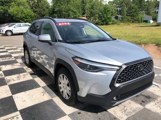 2023 Toyota COROLLA CROSS XLE - sunroof, power seats, wireless carplay, a/c in COLDBROOK, Nova Scotia - 3 - w320h240px