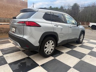 2023 Toyota Corolla Cross XLE, keyless entry, backup cam, heated seats in Kentville, Nova Scotia - 4 - w320h240px