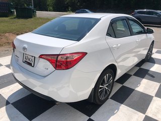 2018 Toyota Corolla LE - sunroof, cruise control, hands free, a/c in COLDBROOK, Nova Scotia - 4 - w320h240px
