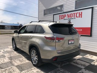 2016 Toyota Highlander XLE- Leather interior, AWD, 3 rows tons of space! in COLDBROOK, Nova Scotia - 6 - w320h240px