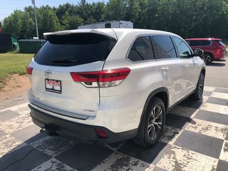 2019 Toyota Highlander LE - reverse camera, adaptive cruise control, a/c in COLDBROOK, Nova Scotia - 4 - w320h240px