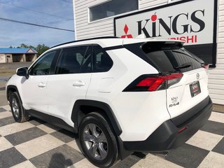 Toyota RAV4 XLE - Heated Steering Wheel & Seats, Carplay 2022 à COLDBROOK, Nouvelle-Écosse - 6 - w320h240px