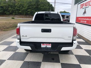 Toyota Tacoma Limited 2016 à COLDBROOK, Nouvelle-Écosse - 5 - w320h240px