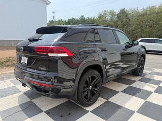2022 Volkswagen ATLAS CROSS SPORT Highline, keyless entry, Remote Start, Bluetooth in COLDBROOK, Nova Scotia - 4 - w320h240px