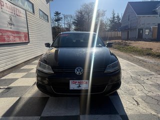 2014 Volkswagen JETTA Comfortline, Keyless entry, MP3, Cruise control in COLDBROOK, Nova Scotia - 2 - w320h240px