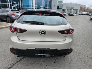 2022  Mazda3 Sport GS